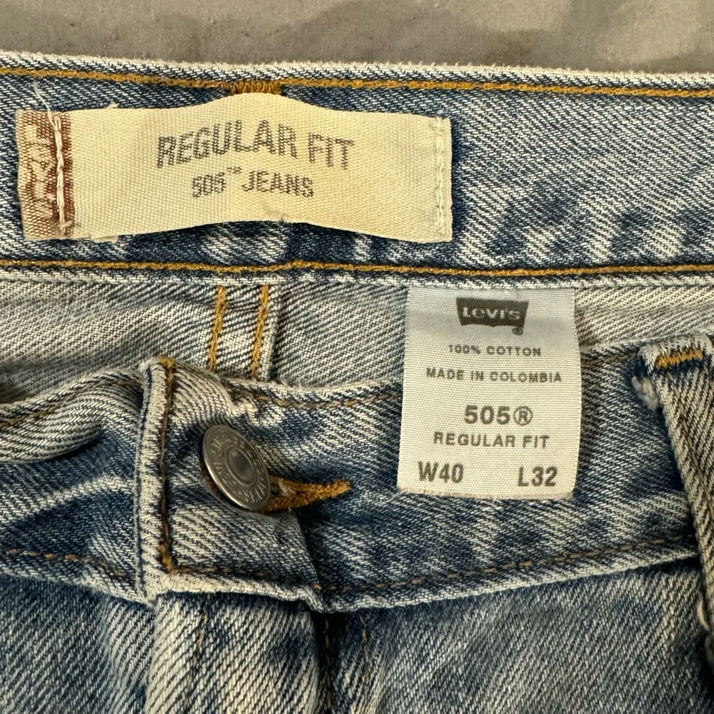 Levis levi’s 505